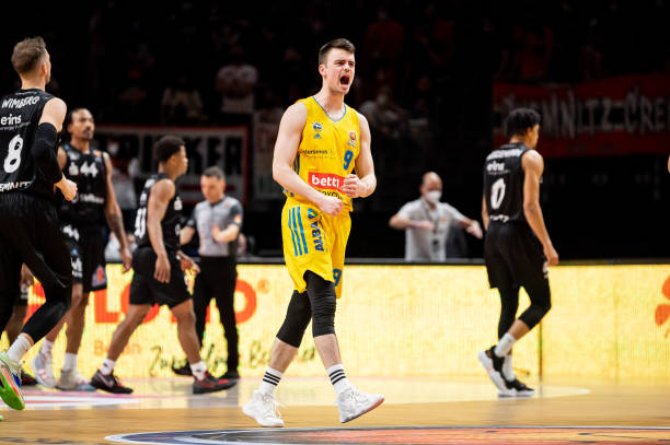 而阿根廷的 而阿根廷的